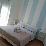 Vama House 3* ナポリ
