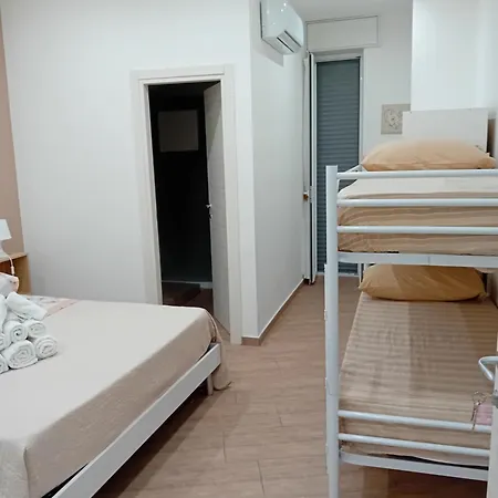 Vama House Vendégház Nápoly