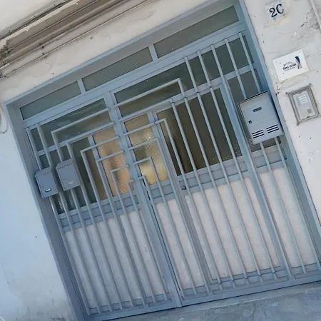 Vama House Guest house *